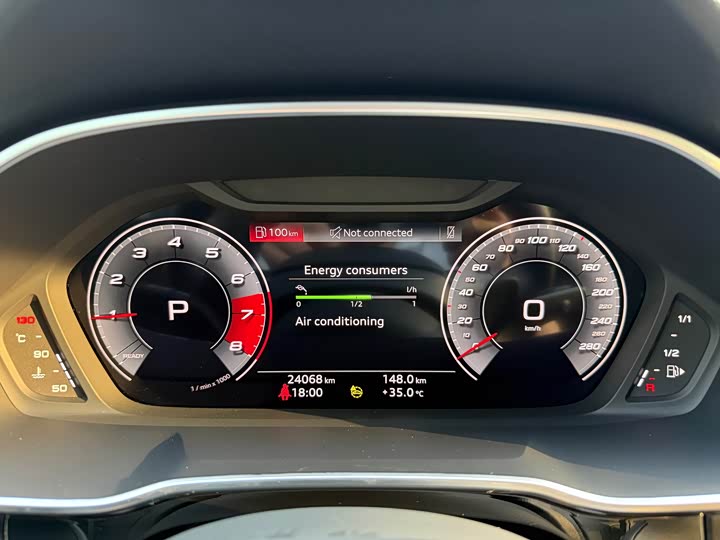 Фото 9 - Audi Q3