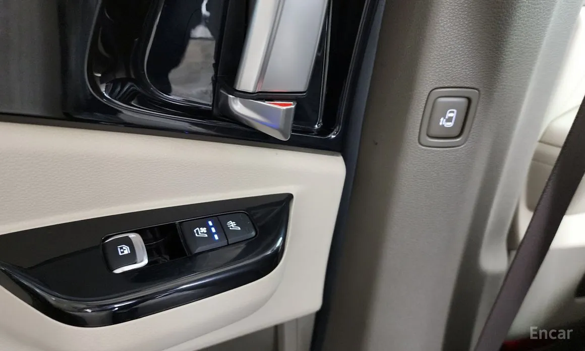 Фото 19 - Kia Carnival