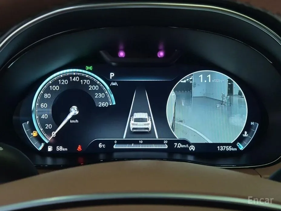 Фото 6 - Genesis GV70