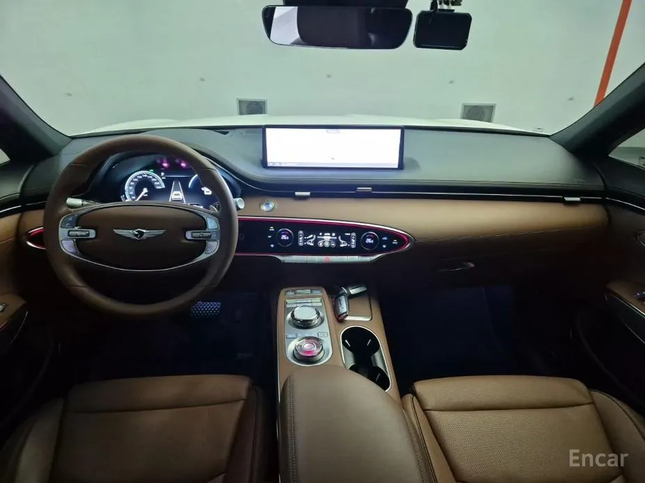Фото 7 - Genesis GV70
