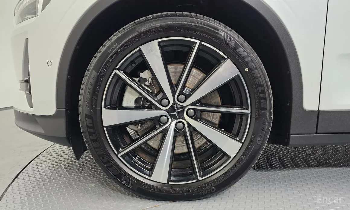 2022 Polestar 2