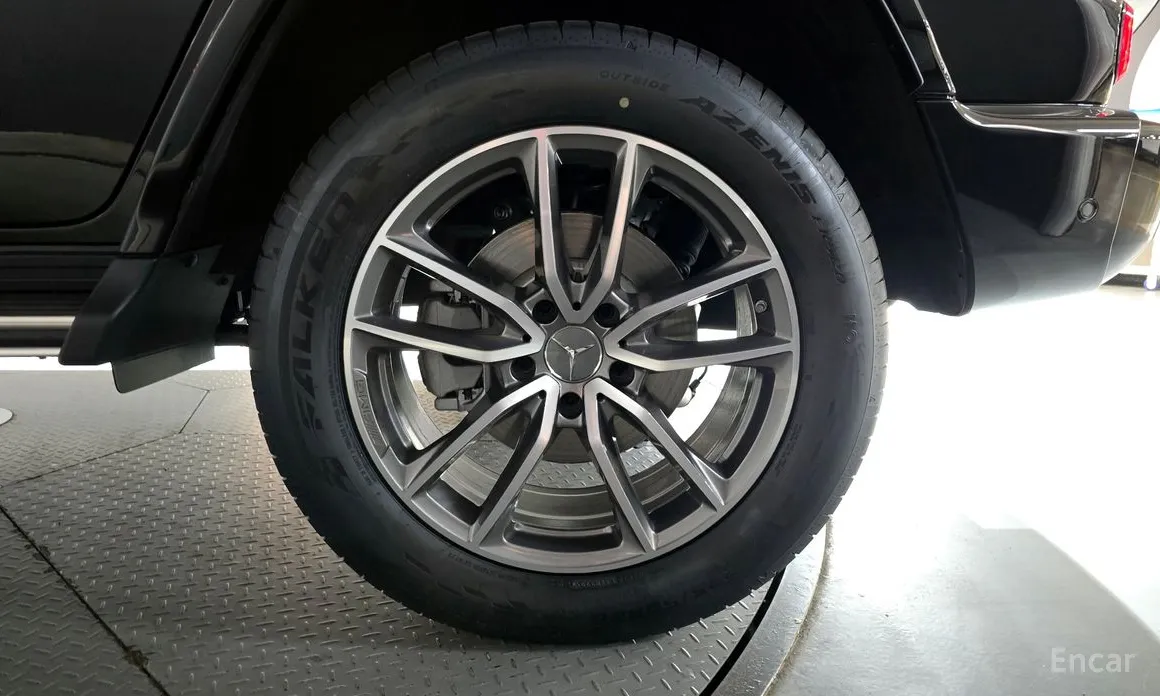 Mercedes-Benz G-Class 2024 G450d
