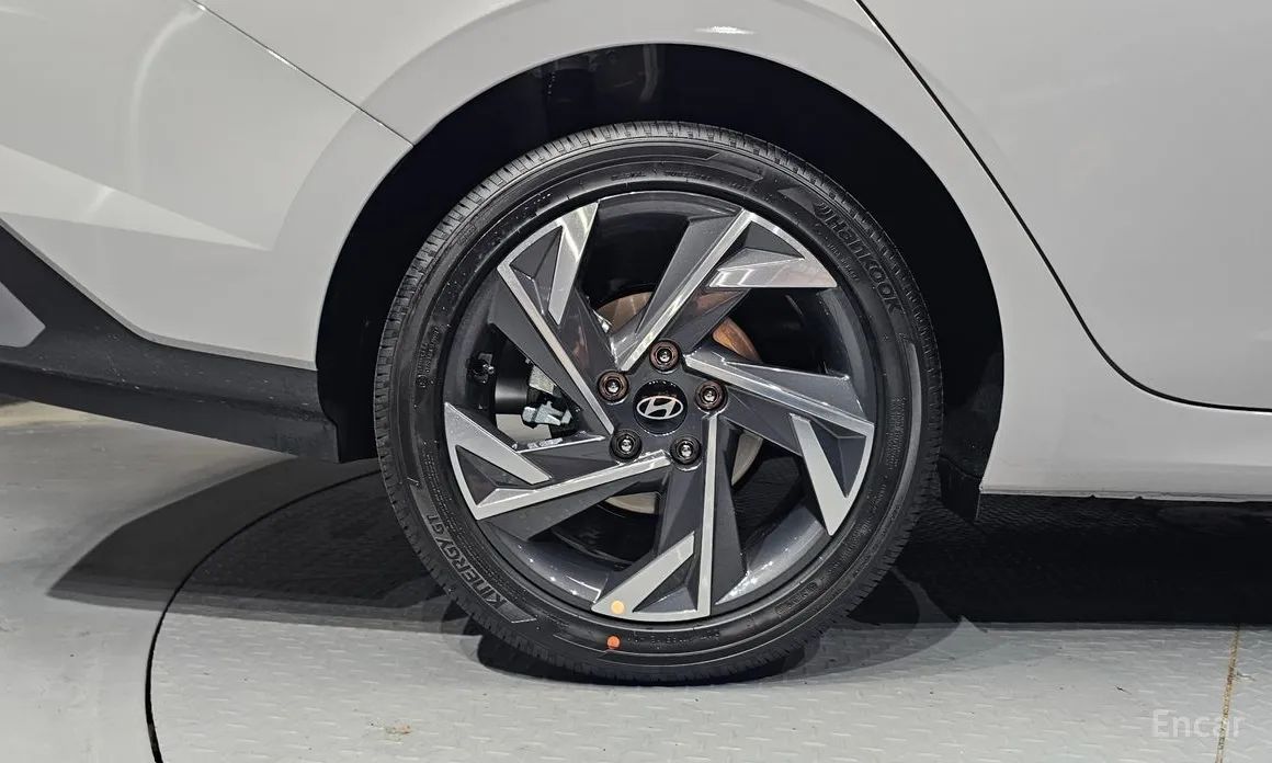 Hyundai Avante 2023 1.6