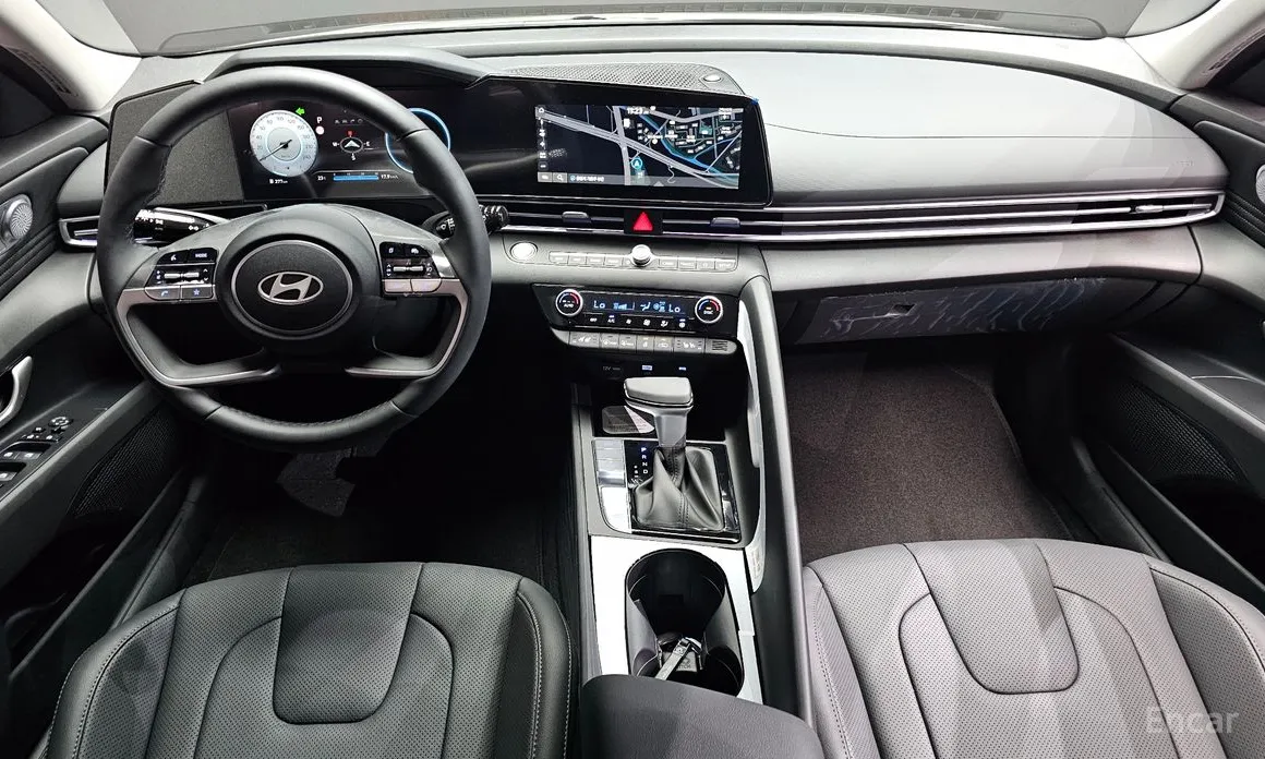 Hyundai Avante 2023 1.6