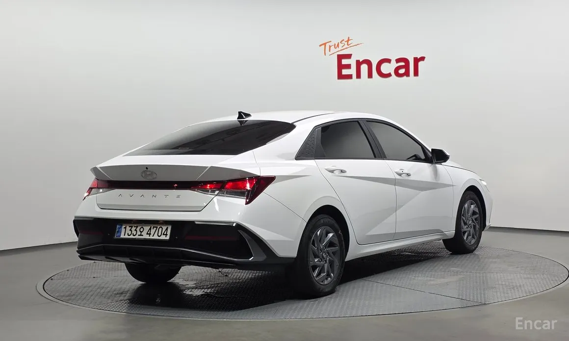 Hyundai Avante 2023 1.6