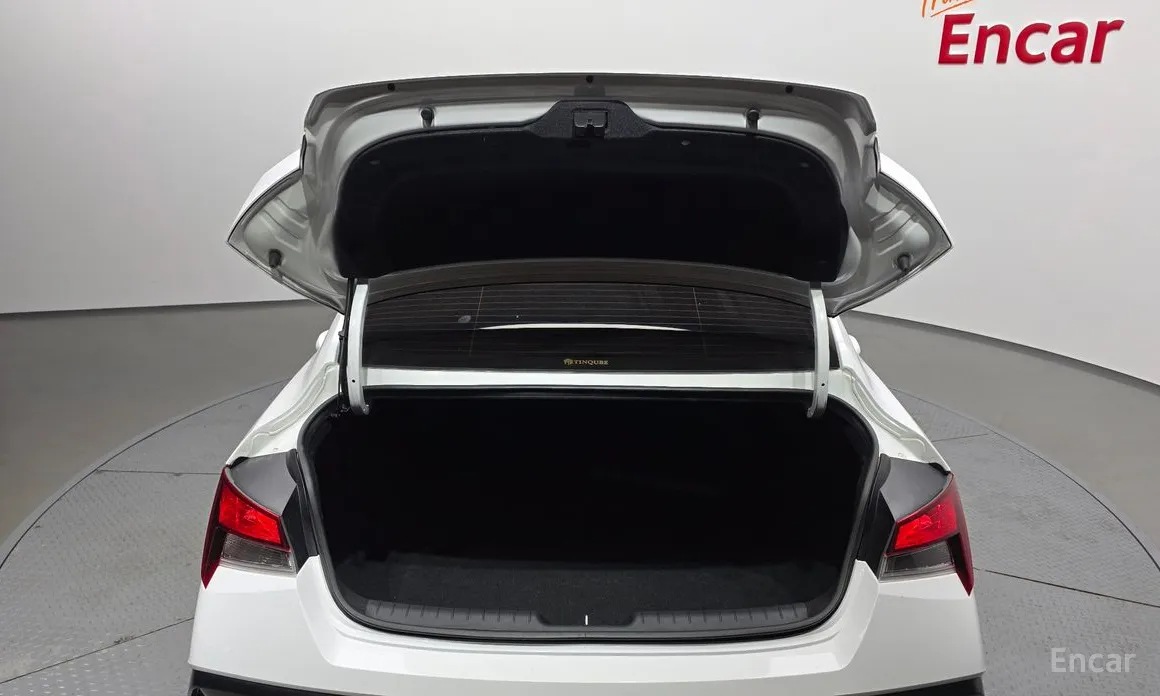 Hyundai Avante 2023 1.6