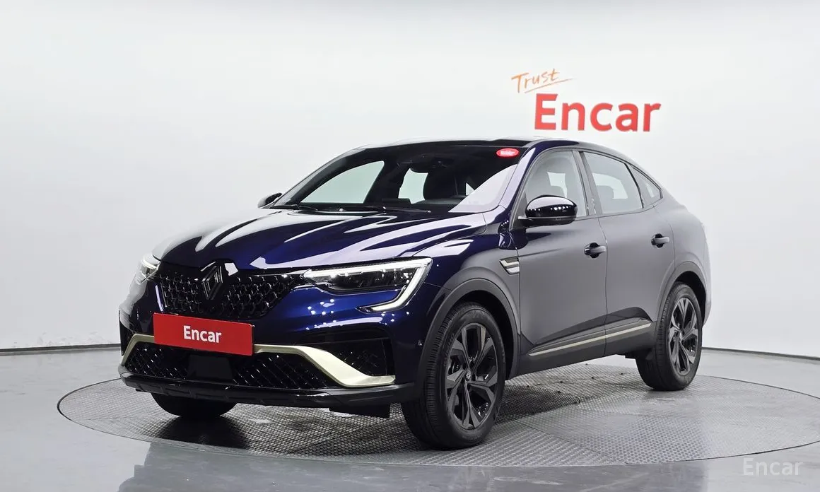 Renault Arkana 2024 1.6 E-TECH Iconic Design Package
