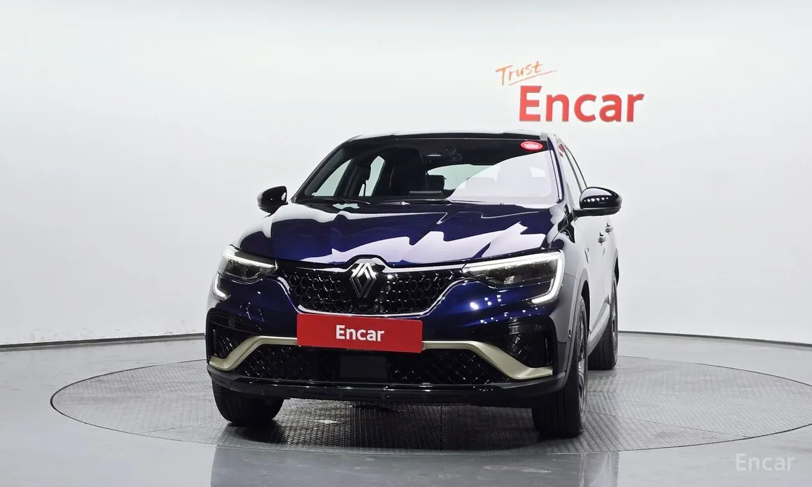 Renault Arkana 2024 1.6 E-TECH Iconic Design Package