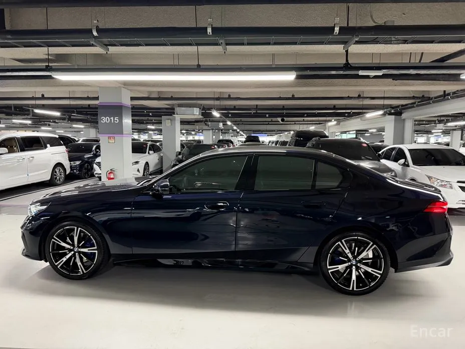 BMW 5 Series 2023 530i xDrive M Sport