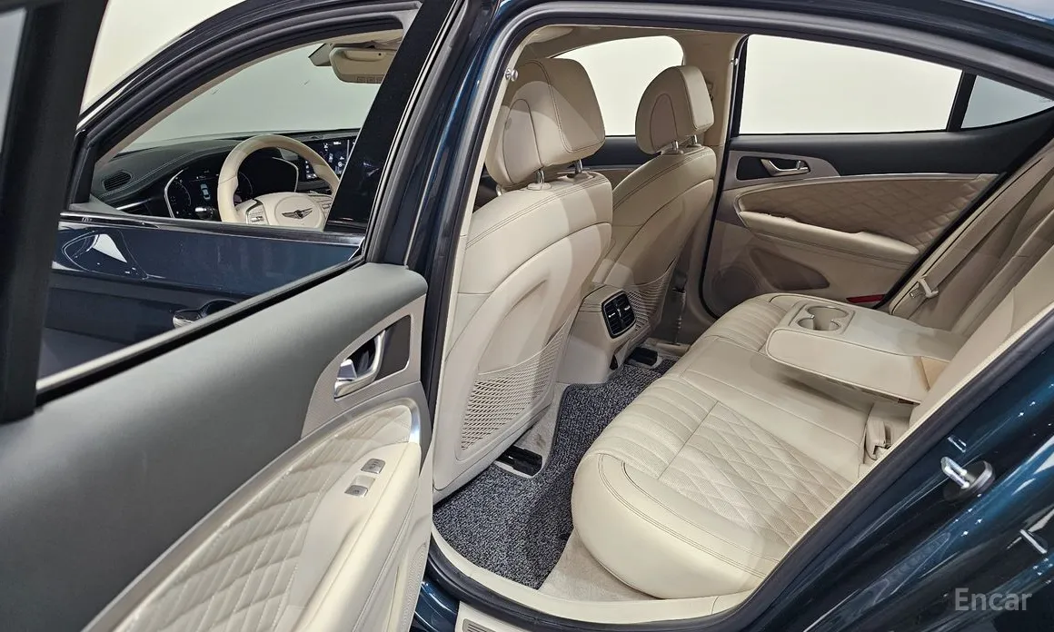 Genesis G70 2020 Gasoline 2.0T 2WD