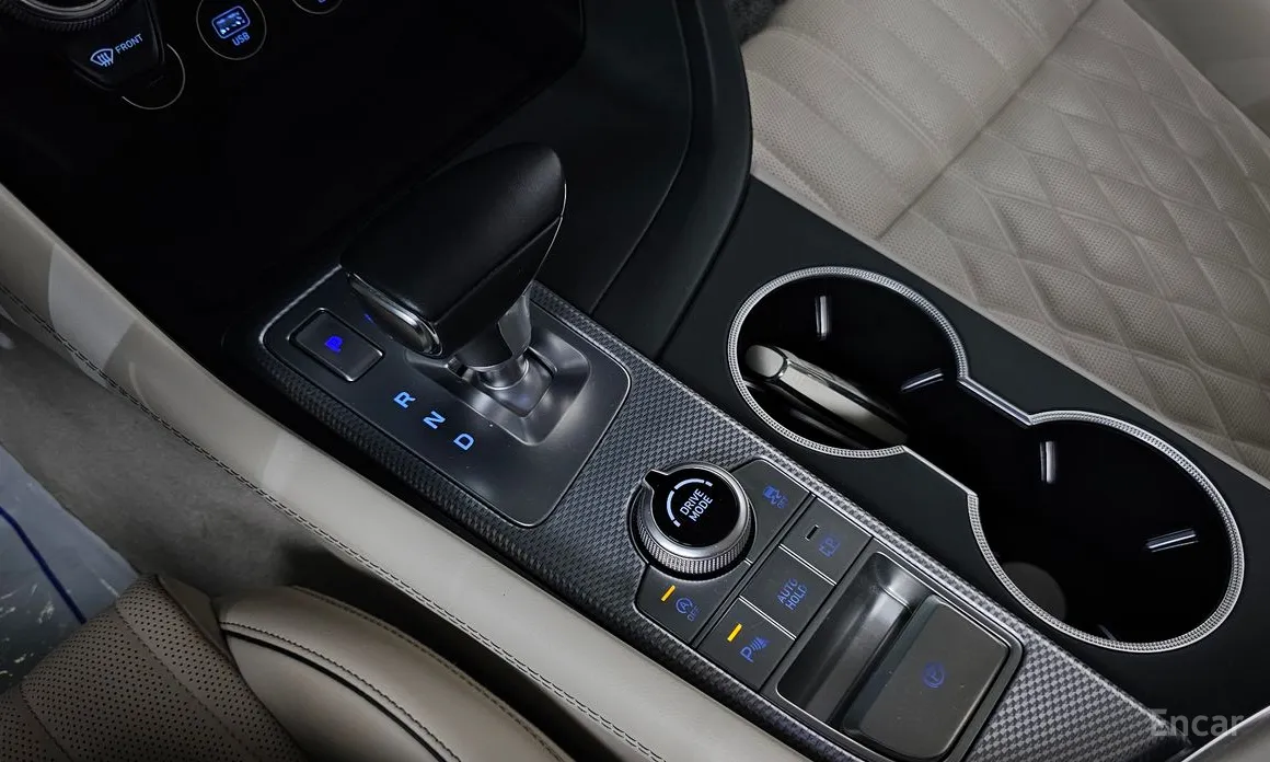 Genesis G70 2020 Gasoline 2.0T 2WD