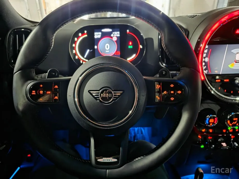 Mini Countryman 2011 JCW Launch Pack