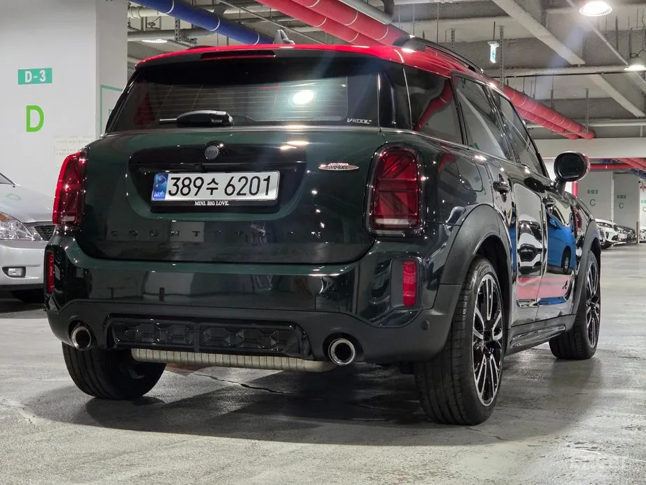 Mini Countryman 2011 JCW Launch Pack