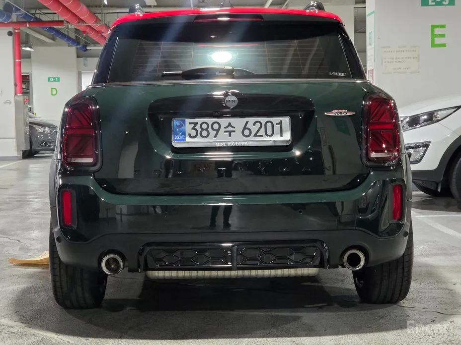 Mini Countryman 2011 JCW Launch Pack