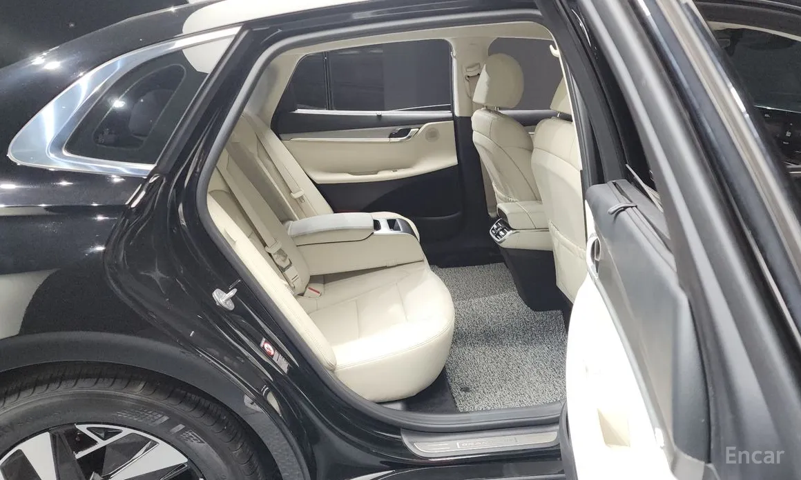 Фото 12 - Hyundai Grandeur