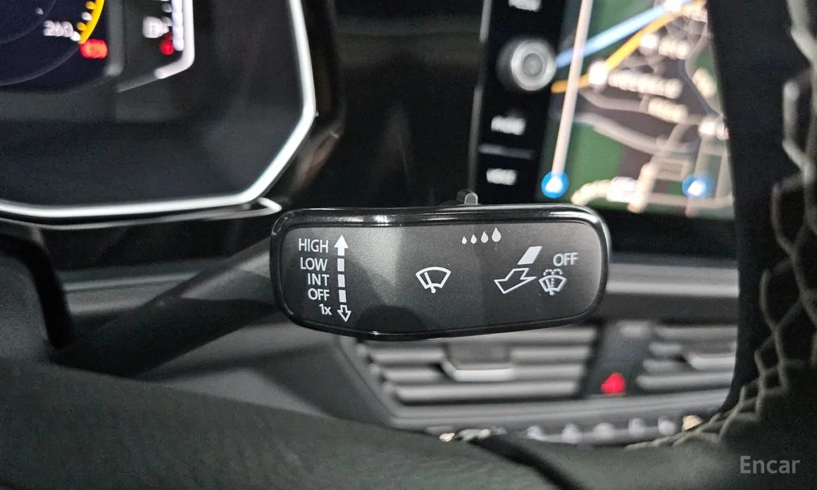 Фото 28 - Volkswagen Jetta