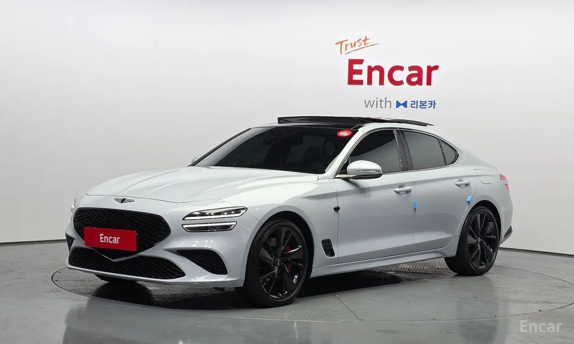 صورة 1 - Genesis G70
