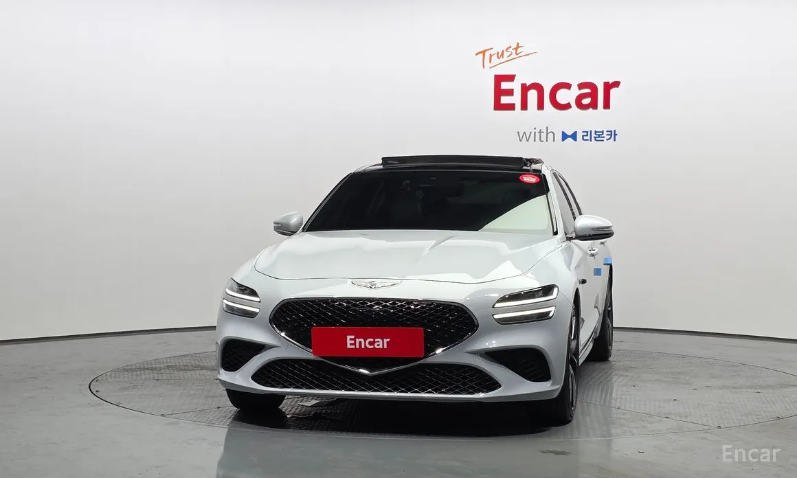 صورة 3 - Genesis G70