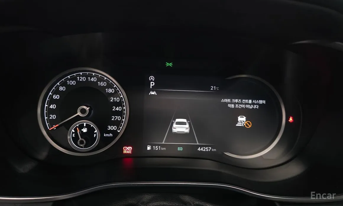 صورة 8 - Genesis G70