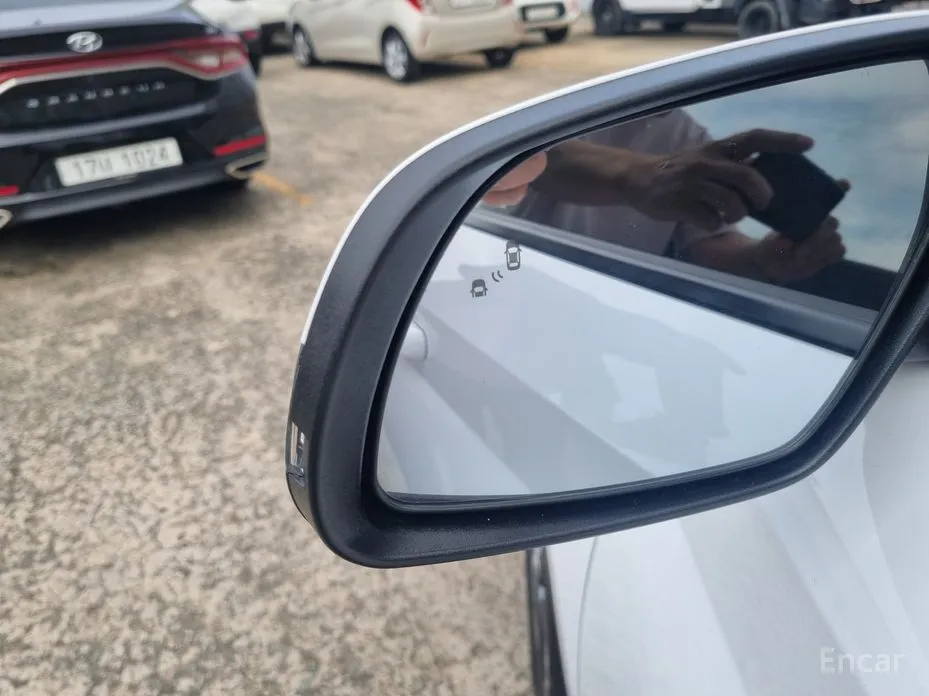 Zdjęcie 19 - Hyundai Venue
