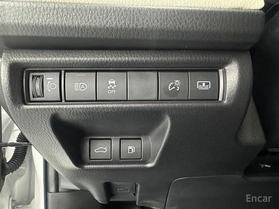 Toyota Camry 2024 2.5 XLE Hybrid