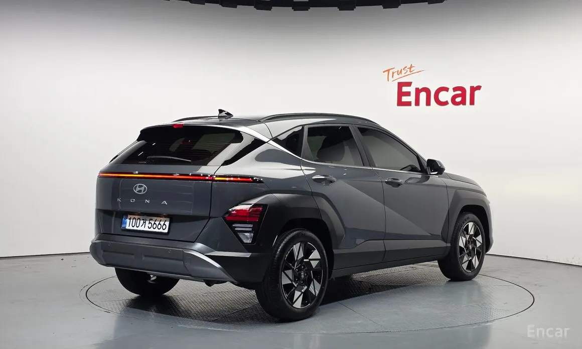 Zdjęcie 2 - Hyundai Kona