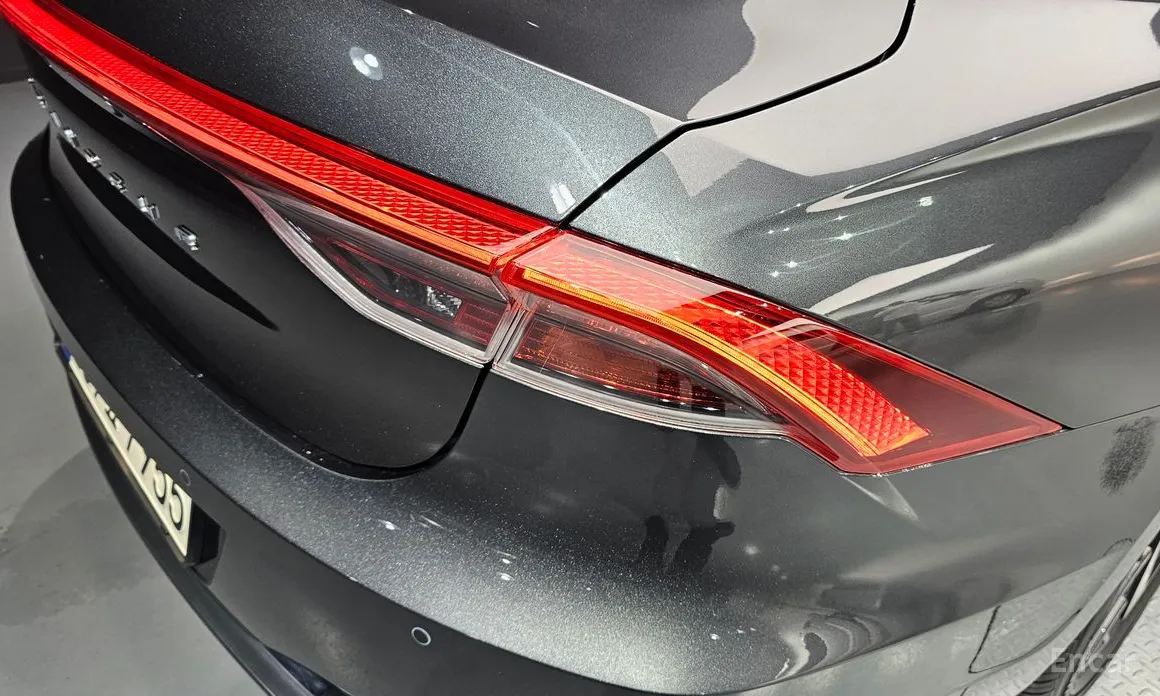 Фото 23 - Hyundai Grandeur