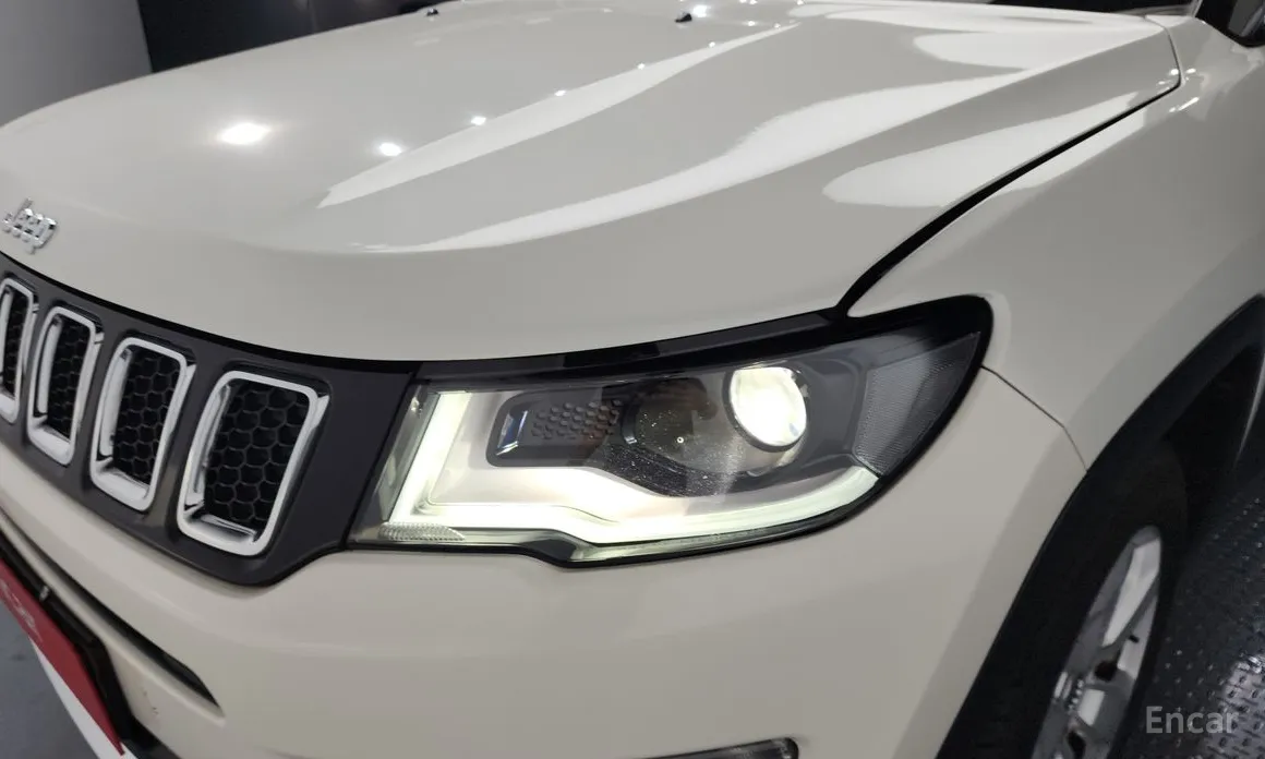 Фото 22 - Jeep Compass