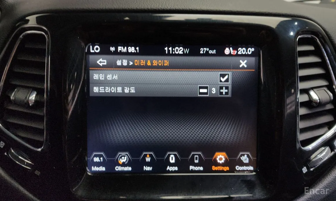 Фото 33 - Jeep Compass