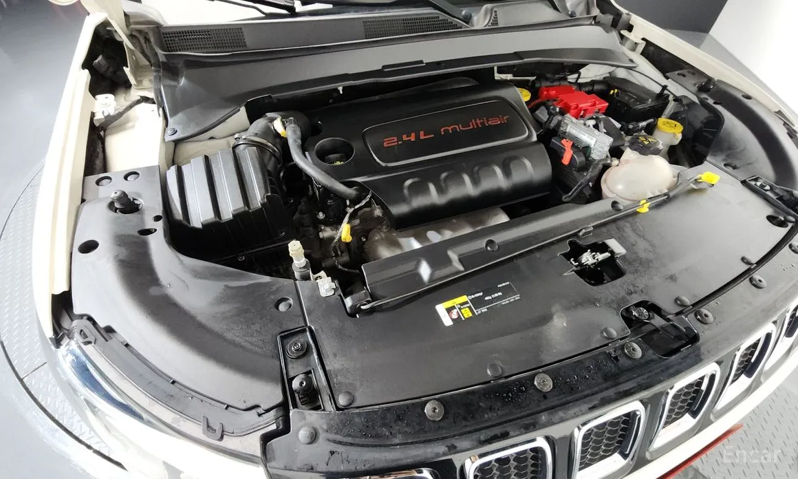 Фото 6 - Jeep Compass