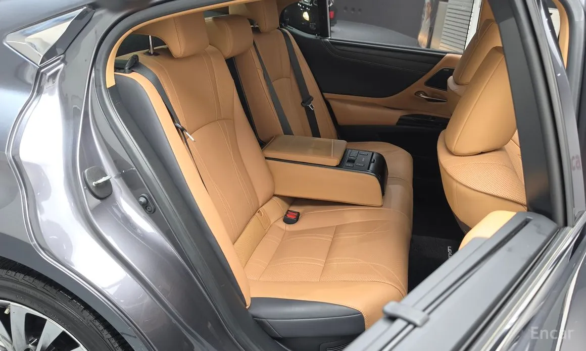 Lexus ES 2018 Executive