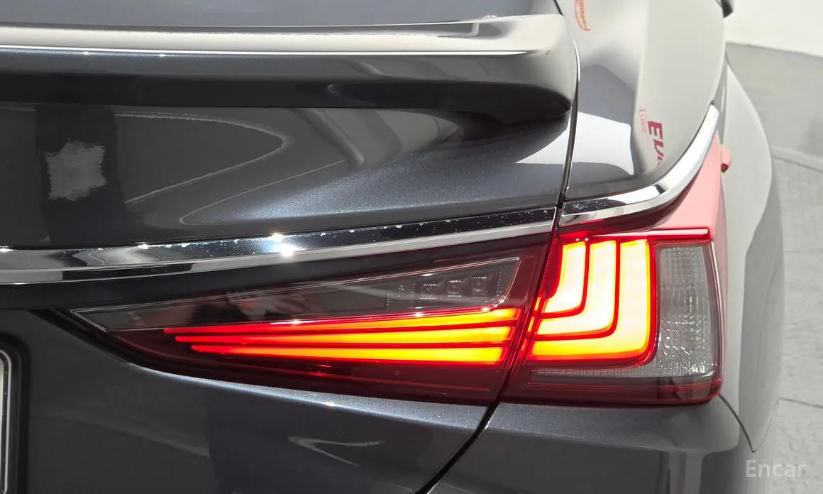 Lexus ES 2018 Executive
