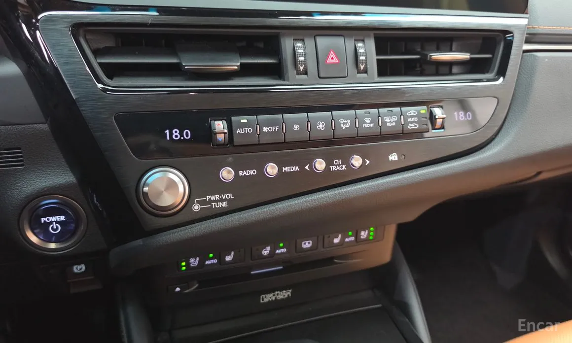 Lexus ES 2018 Executive