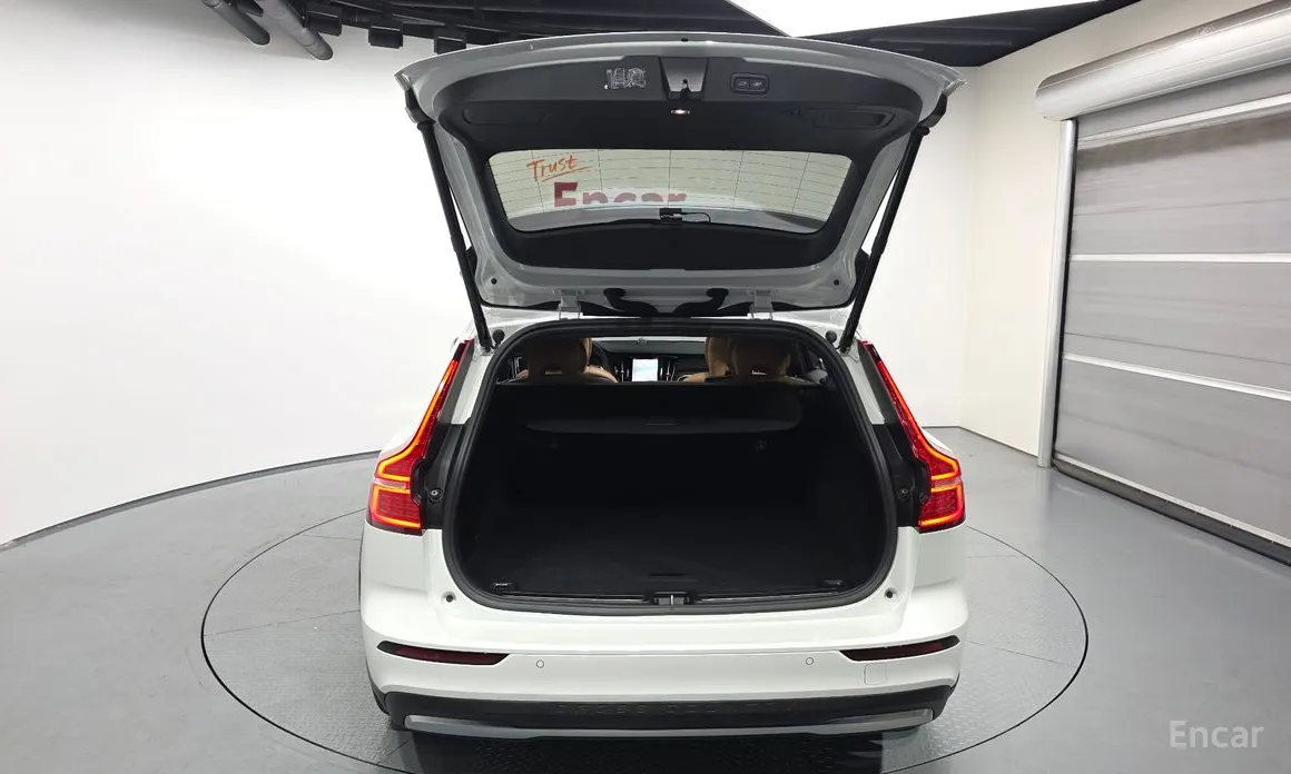 Volvo V60 2019 B5 Ultimate AWD