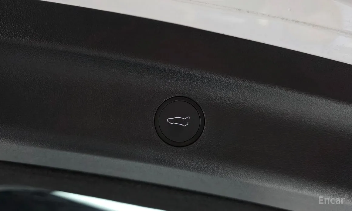 Фото 20 - Tesla Model Y