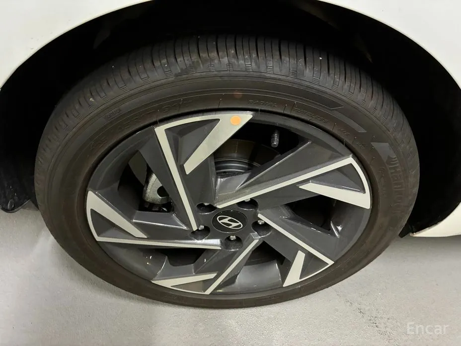 Hyundai Avante 2023 1.6