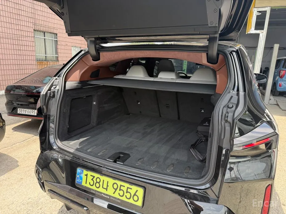 BMW XM 2023 4.4