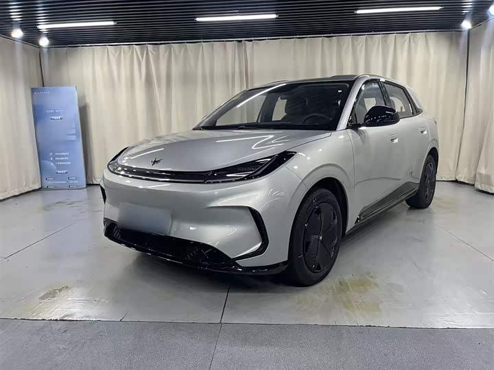 Photo 2 - BAIC Arcfox T1