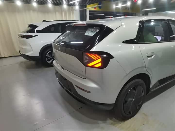 Photo 7 - BAIC Arcfox T1