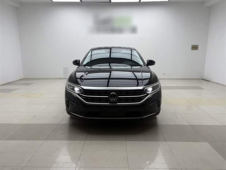 Фото 7 - Volkswagen Passat