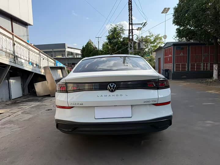 Фото 4 - Volkswagen Lamando L