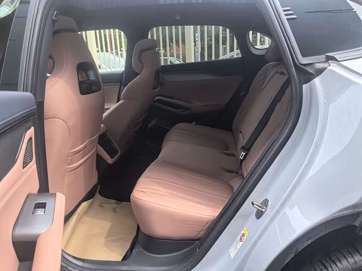 2025 BYD Song L
