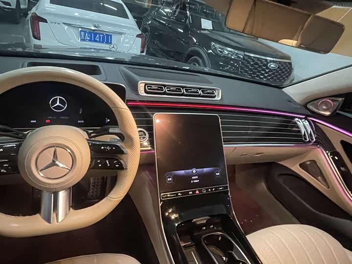Фото 8 - Mercedes-Benz S-Class