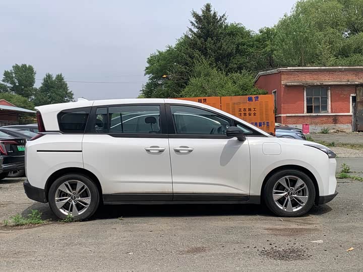 Bestune NAT 2023 2023款 PRO 舒享出行版 419km