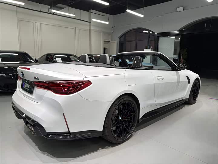 BMW M4 2024 2024款 M4敞篷轿跑车 M xDrive 雷霆版