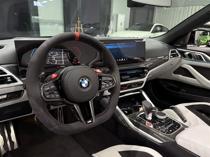 BMW M4 2024 2024款 M4敞篷轿跑车 M xDrive 雷霆版