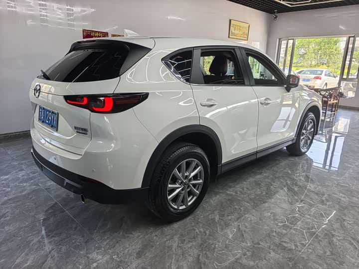 Фото 4 - Mazda CX-5