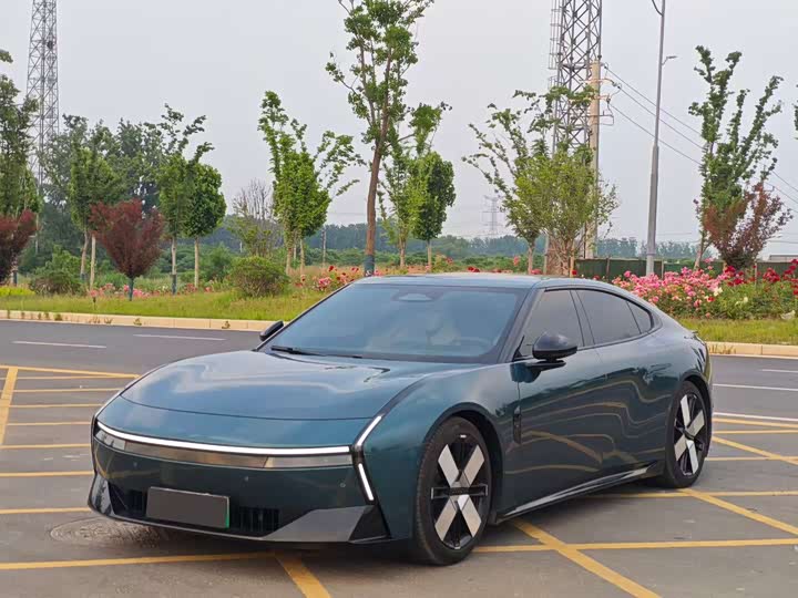 2025 XPeng P7