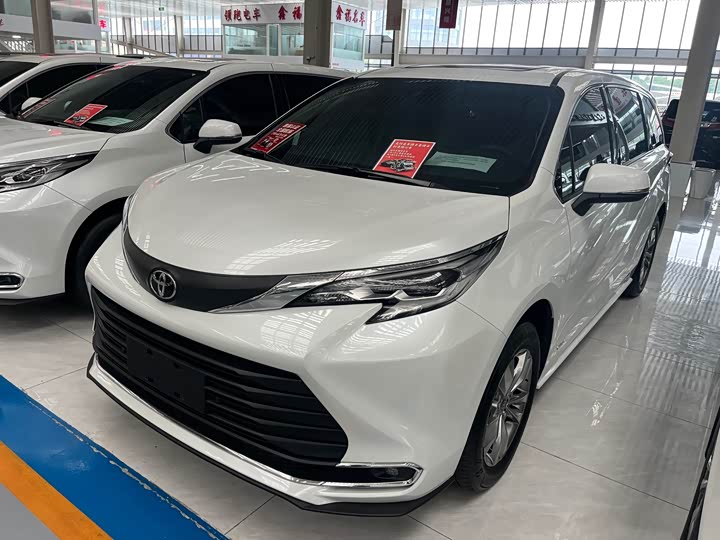 Toyota Sienna 2024 2024款 2.5L混动 舒适版