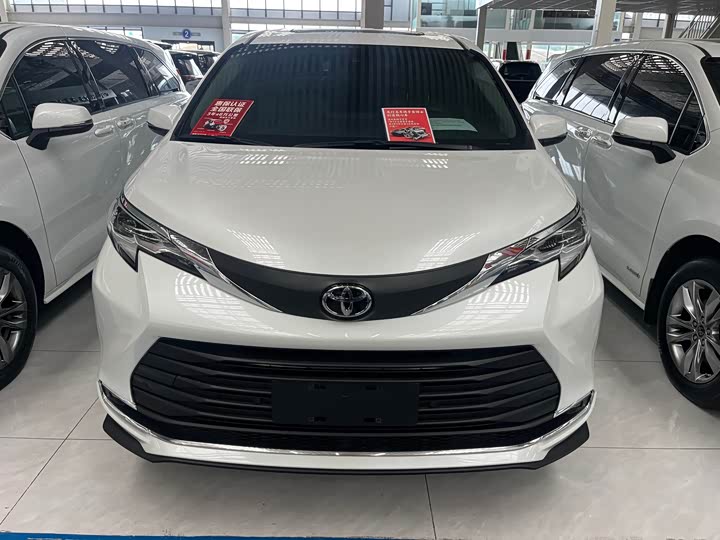 Toyota Sienna 2024 2024款 2.5L混动 舒适版